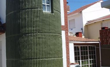 Casa en venta - 2 Dormitorios 2 Baños - 174mts2 - Mar del Tuyu