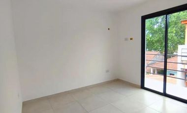 Dúplex en venta - 2 Dormitorios 2 Baños - Cochera - 58Mts2 - Costa Azul