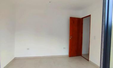 Dúplex en venta - 2 Dormitorios 2 Baños - Cochera - 58Mts2 - Costa Azul