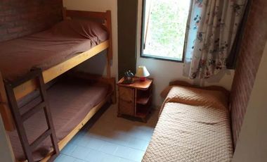 Triplex en venta - 6 Dormitorios 7 Baños - Cochera - 220Mts2 - Nueva Atlantis