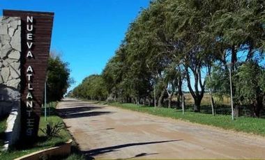 Triplex en venta - 6 Dormitorios 7 Baños - Cochera - 220Mts2 - Nueva Atlantis