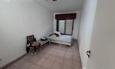 VENTA Casa con Galpón y Parque J. L. Suarez 2500 - Mataderos