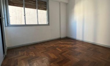 Departamento en venta - 3 Dormitorios 2 Baños - 80Mts2 - Mercedes