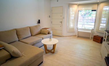 Casa en excelente ubicación en Banfield Este