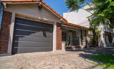 Casa en excelente ubicación en Banfield Este