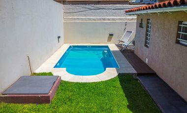 Casa en excelente ubicación en Banfield Este