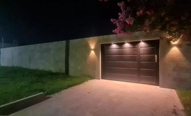 Casa en venta - 1 Dormitorio 3 Baños - 740Mts2 - General Rodríguez