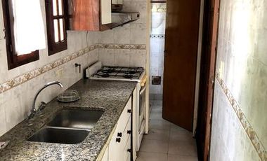 Casa en Alquiler en 509 esq 8 Manuel B Gonnet - Alberto Dacal Propiedades