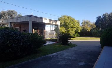 Exclusiva Nave industrial y Depósito - Parque industrial Pilar