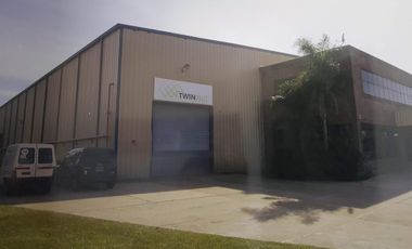 Exclusiva Nave industrial y Depósito - Parque industrial Pilar
