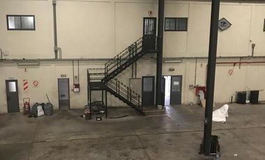 Exclusiva Nave industrial y Depósito - Parque industrial Pilar