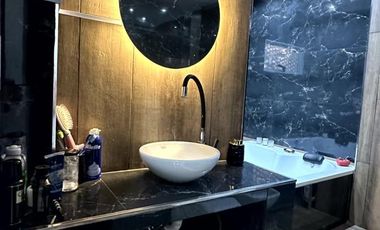 Venta PH 3 ambientes con patio en Bernal Oeste