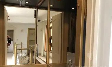 Alquiler Casa de 4 Ambientes con Pileta - Club de Campo Abril