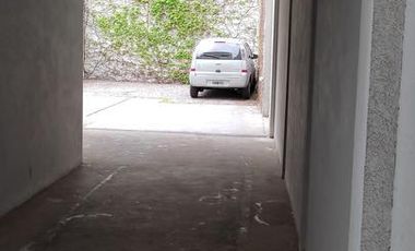 Departamento con cochera en excelente ubicacion!