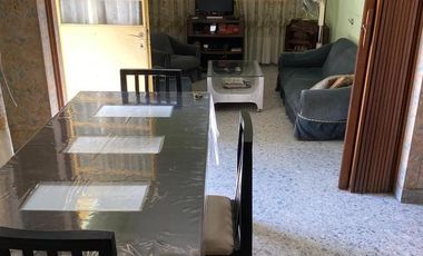 Casa tipo Americana 3 dormitorios cochera y parque!