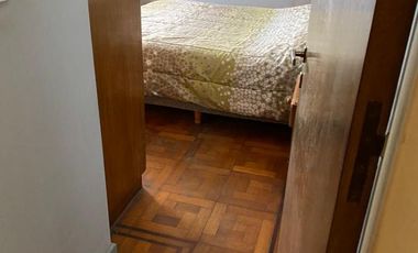 Casa tipo Americana 3 dormitorios cochera y parque!