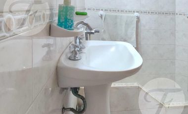 Casa en venta en Miramar | PH 3 ambientes - patio, parrilla y garage | Permuta por casa en San Pedro