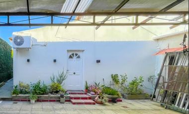 Casa en venta - 3 Dormitorios 2 Baños - Local - 4662Mts2 - Ensenada