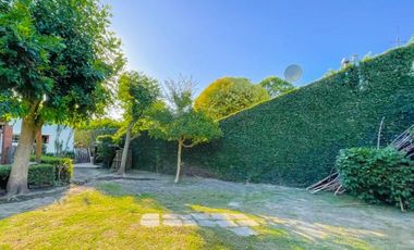 Casa en venta - 3 Dormitorios 2 Baños - Local - 4662Mts2 - Ensenada