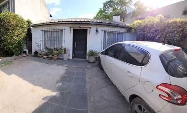 Casa en venta - 2 Dormitorios 1 Baño - Cochera - 276Mts2 - Pilar