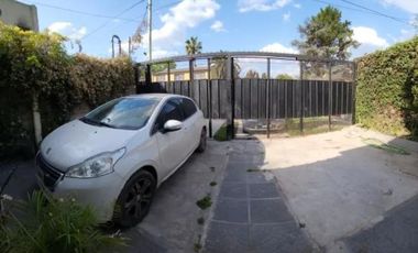 Casa en venta - 2 Dormitorios 1 Baño - Cochera - 276Mts2 - Pilar