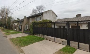 Casa en venta - 2 Dormitorios 1 Baño - Cochera - 276Mts2 - Pilar