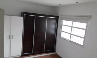 Casa en venta . 2 Dormitorios 1 Baño - Cochera - 260Mts2 - Lisandro Olmos