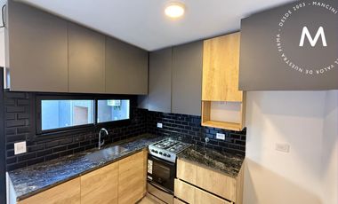 Triplex en alquiler de 4 ambientes con cochera - San Martin