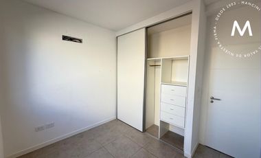 Triplex en alquiler de 4 ambientes con cochera - San Martin