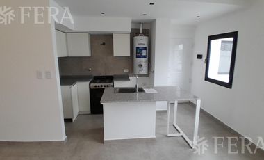 Alquiler de Departamento 2 ambientes con balcón en Wilde