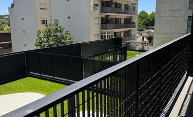 Departamento en venta - 2 Dormitorios 2 Baños - Cochera - 80Mts2 - Vicente López