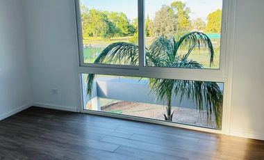 Casa en venta - 4 Dormitorios 4 Baños - 800Mts2 - Canning