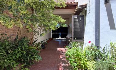 Venta | Casa 5 Ambientes con Patio y Playroom en Acassuso Centro