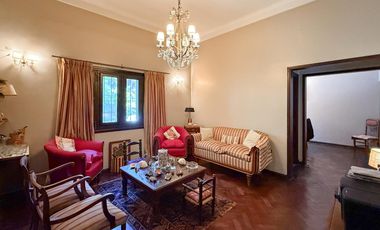 Venta | Casa 5 Ambientes con Patio y Playroom en Acassuso Centro