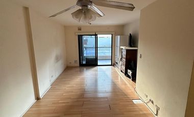 VICENTE LOPEZ, DEPARTAMENTO MONOAMBIENTE CON BALCÓN ATERRAZADO, PARRILLA Y COCHERA