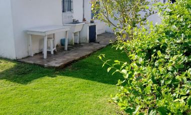 Casas en venta - 4 Dormitorios 2 Baños - Cochera - 255Mts2 - Mar del Tuyú