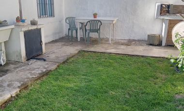 Casas en venta - 4 Dormitorios 2 Baños - Cochera - 255Mts2 - Mar del Tuyú