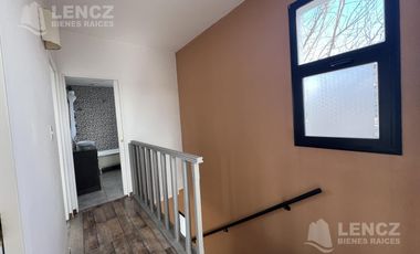 Venta Casa 4 ambientes con Cocheras, Piscina, Jardin, Barrio Privado Los Troncos Berazategui