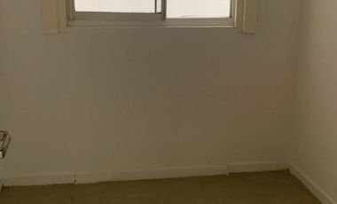 Departamento en alquiler - Olivos, GBA.