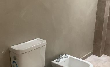 Departamento en alquiler - Olivos, GBA.