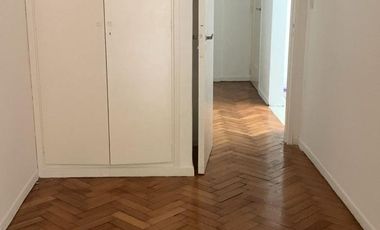 Departamento en alquiler - Olivos, GBA.