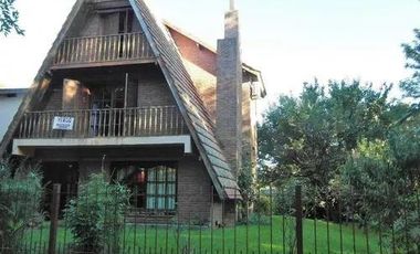 Casa en venta - 4 Dormitorios 3 Baños - 800Mts2 - General Madariaga