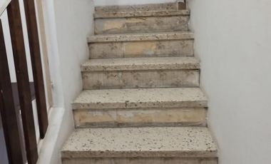 Casa en venta - 3 Dormitorios 3 Baños - Cochera - 150Mts2 - Lobos
