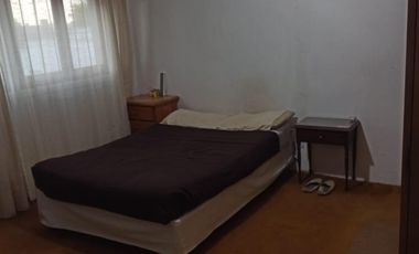 Casa en venta - 3 Dormitorios 3 Baños - Cochera - 150Mts2 - Lobos