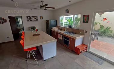 Casa en venta en El Encanto Ejido Sur Centro Maya Playa del Carmen P4500