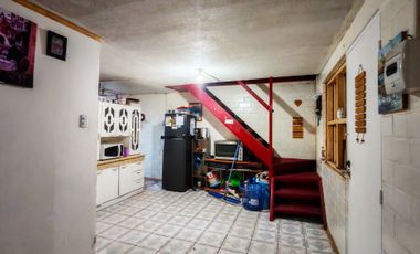 VENTA DE CASA EN LLAY-LLAY 2D 1 B