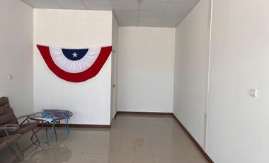 Gran Oportunidad Comercial en Macul