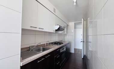 DEPARTAMENTO ARRIENDO 2 DORMITORIOS CON ESTACIONAMIENTO