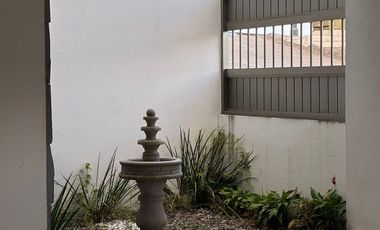 Casa en venta a sólo 20 minutos de la playa.