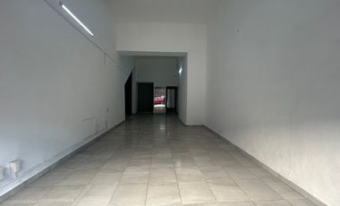 3 locales en Excelente Ubicación!  Sobre Av.Juarez
